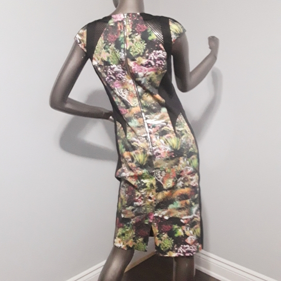 Mario Serrani Italian Floral & Black Midi  pencil Dress Sz 4 - Picture 2 of 10